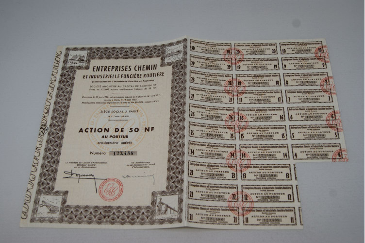 Entreprise chemin et industrielle...