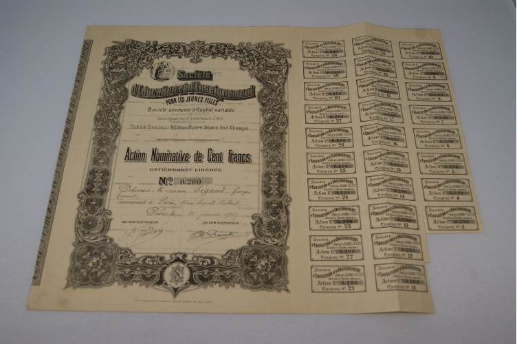 Société d'Education et d'Enseignement pour les jeunes filles