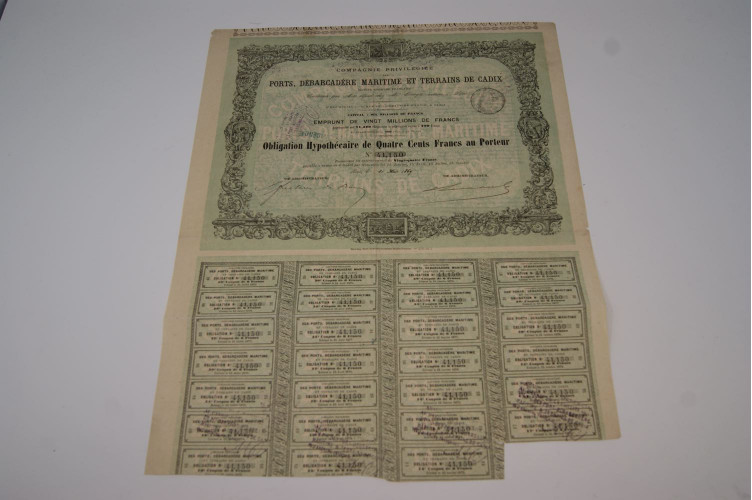  débarcadère maritime et terrains de Cadix