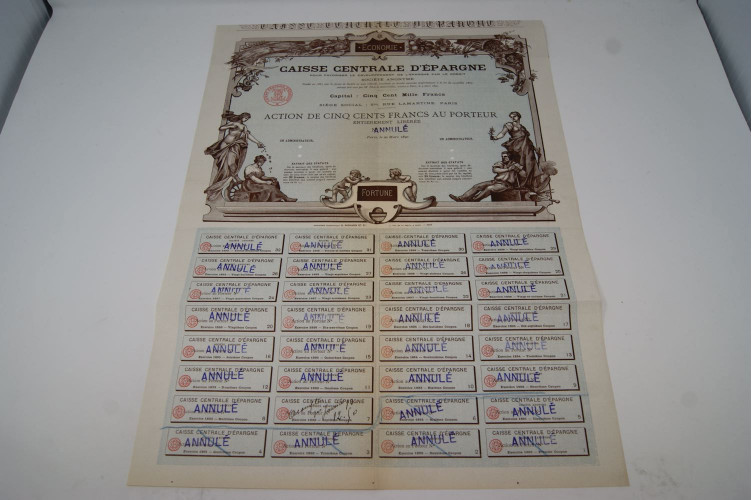 Caisse centrale d'epargne pour favoriser le développement de l'épargne par le crédit