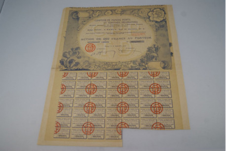 Comptoir de papier peint et teintures décoratives